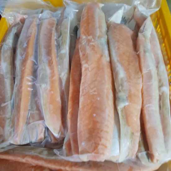 Lườn cá hồi tươi an toàn giá tốt